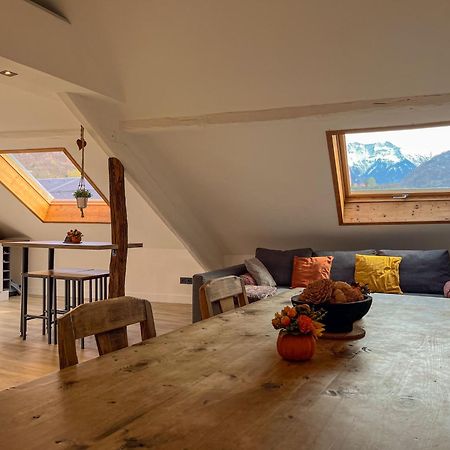 Cocon Sous Les Toits Albertville Exterior foto