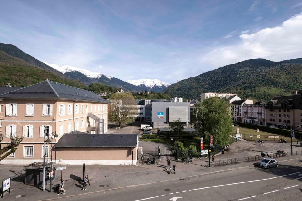 Cocon Sous Les Toits Albertville Exterior foto