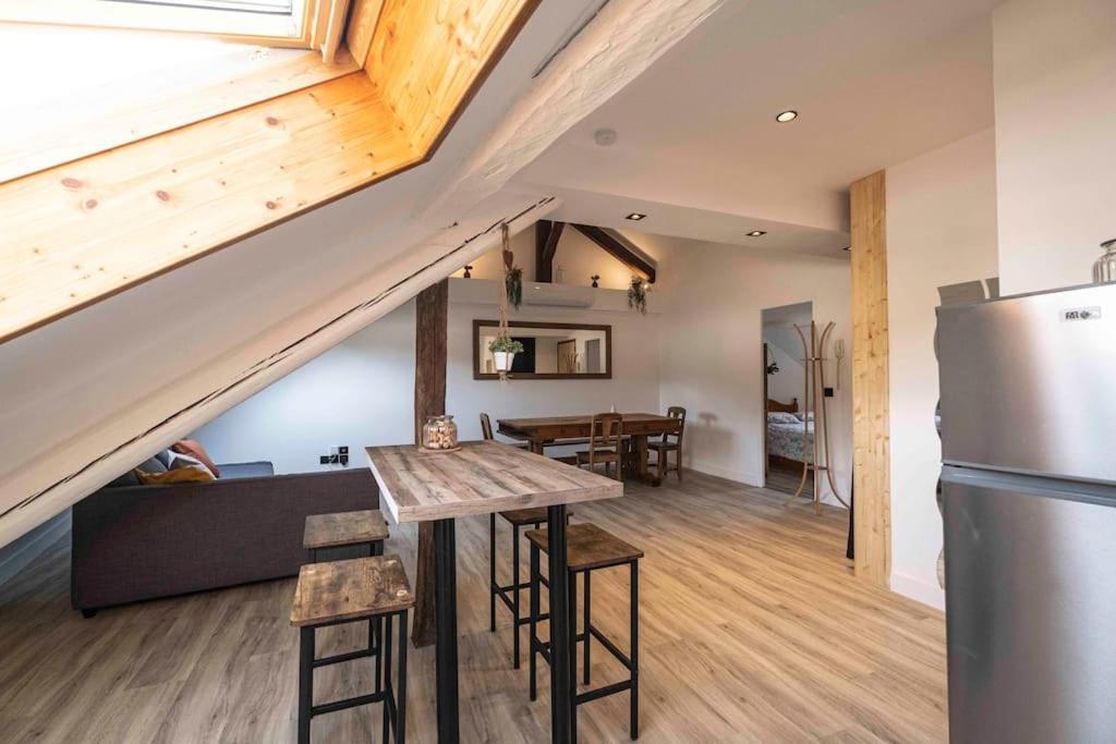 Cocon Sous Les Toits Albertville Exterior foto